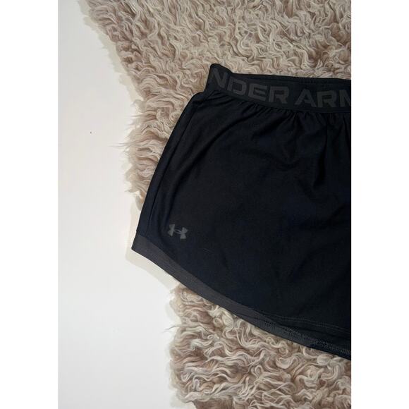 Under armour women’s black athletic shorts - Picture 2 of 11